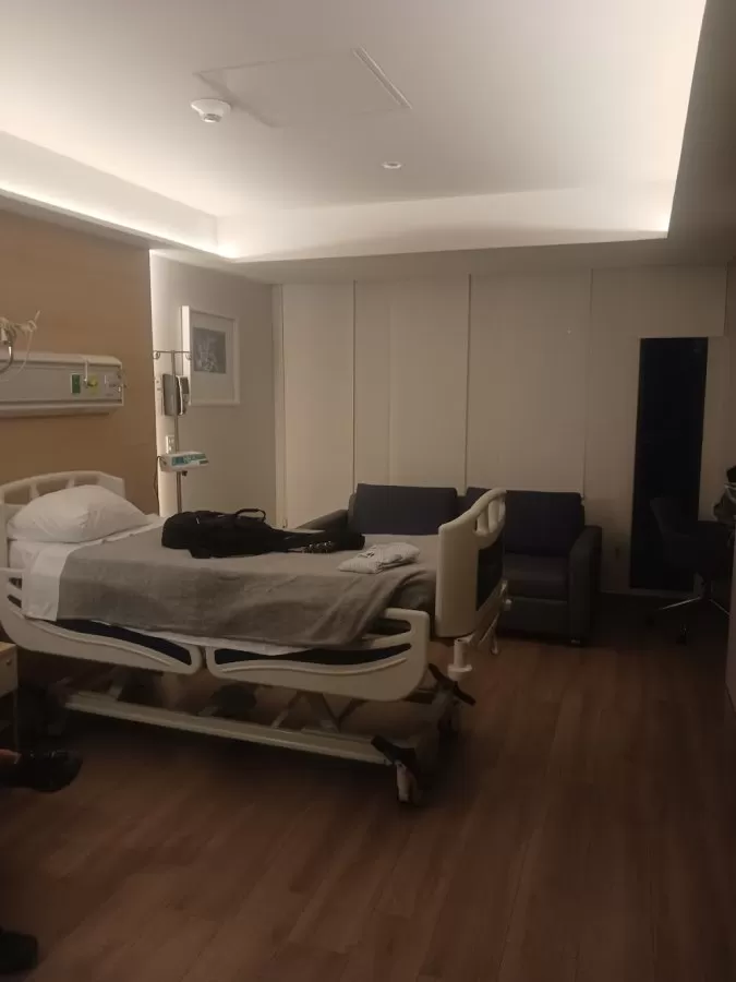 MEDYARTHROS Surgery Center - Photo 3