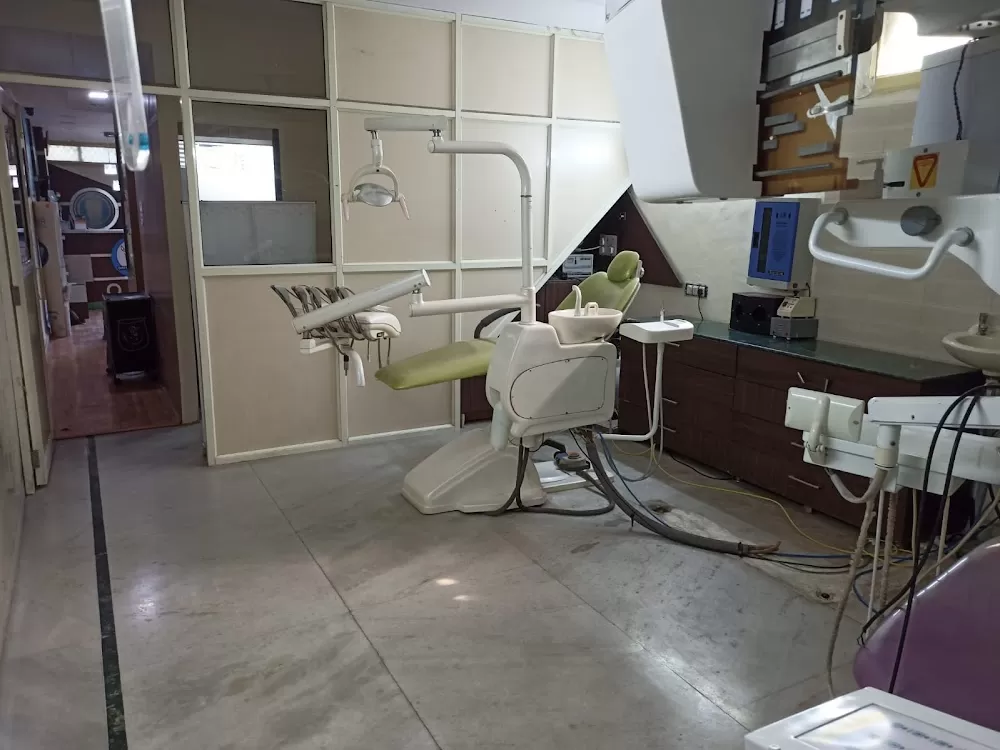 Delhi Dental Hospital - Photo 8
