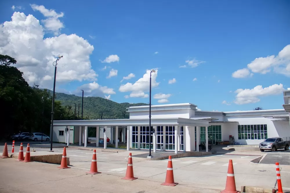 Northern Regional Veterinary Healthcare and Learning Center - Photo 4