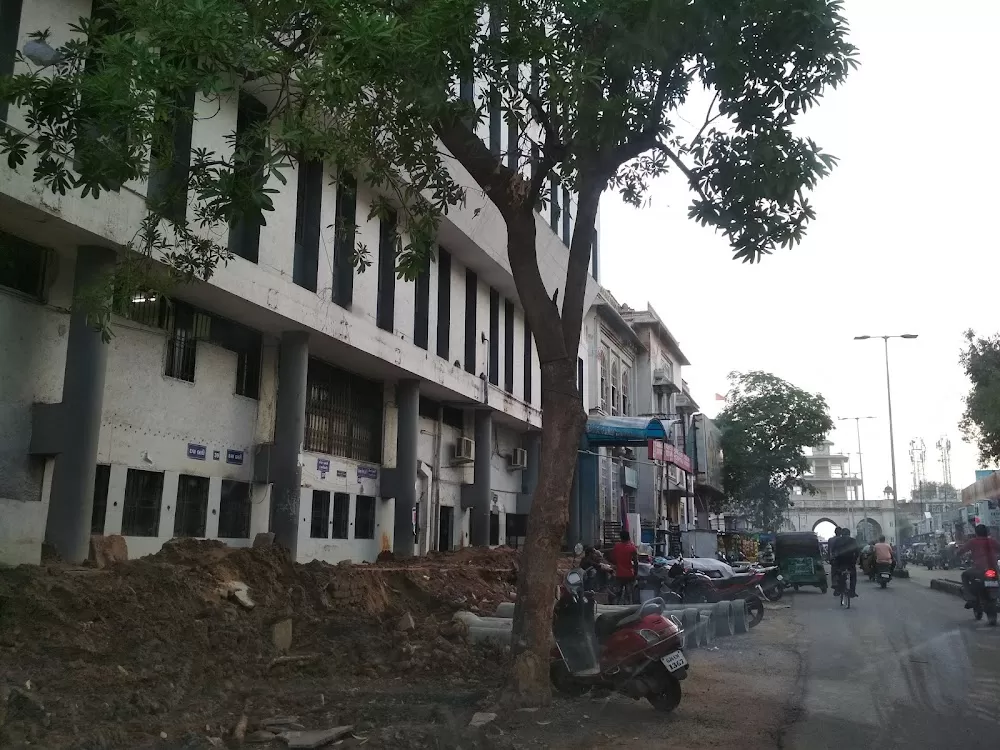 Jamnabai General Hospital - Photo 1