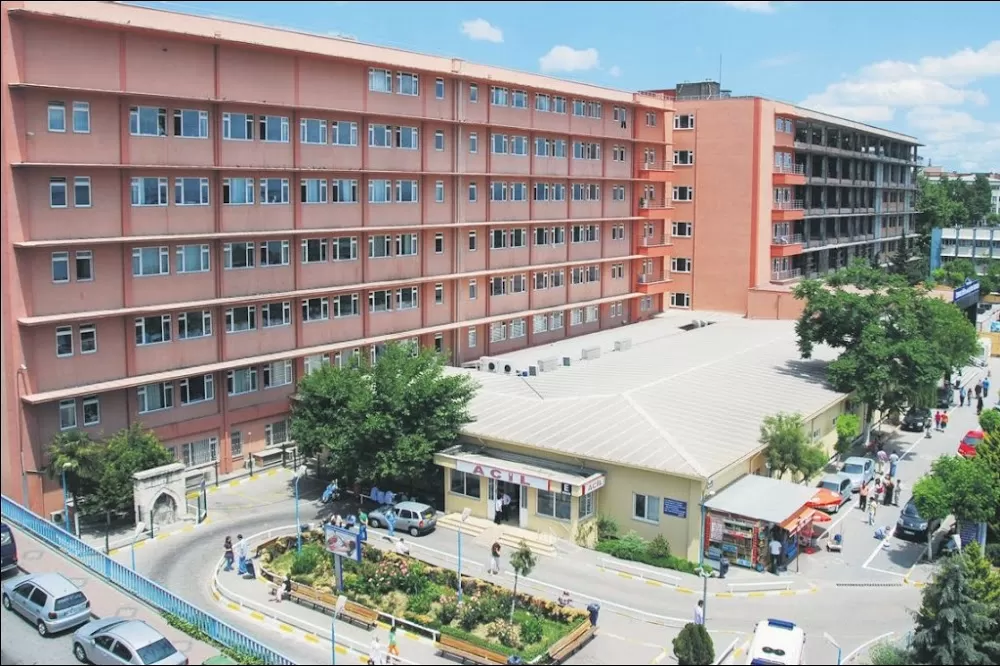 T C Saglik Bakanligi Istanbul Egitim ve Arastirma Hastanesi - Photo 1