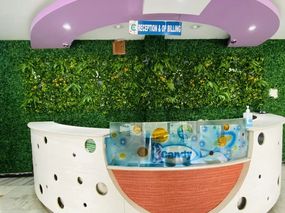 neoCandy Children's Hospital - Photo 3