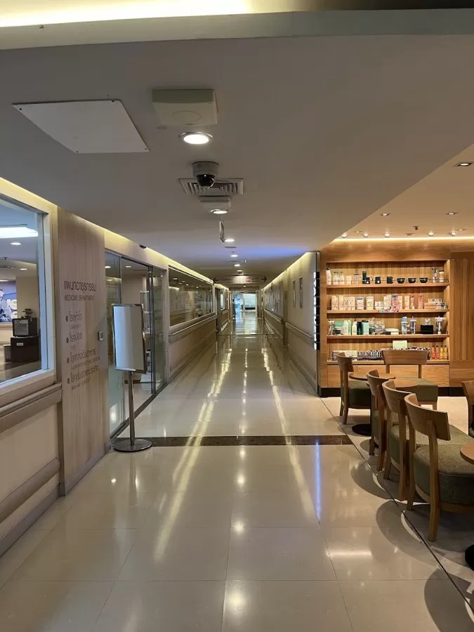 Samitivej Thonburi Hospital - Photo 3
