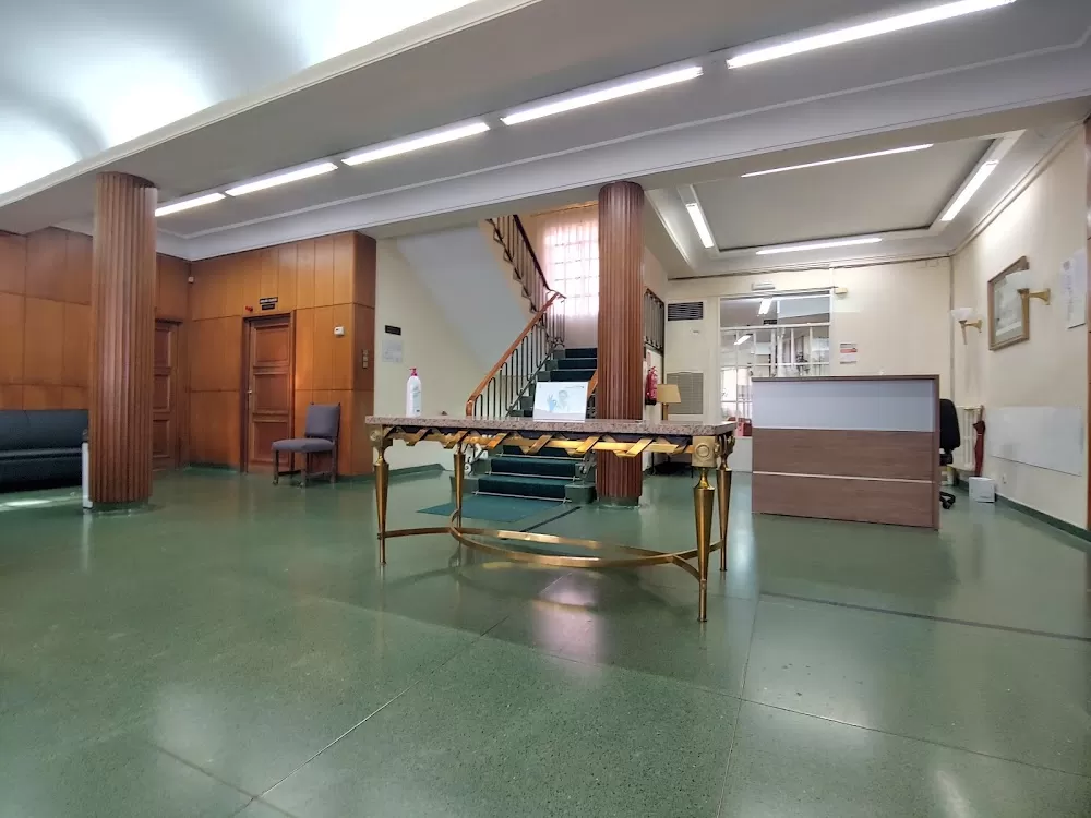 Clinica Dr. León - Photo 2