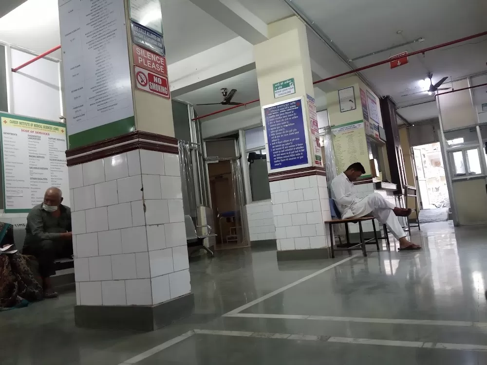 Career Hospital Bhopal - Photo 6