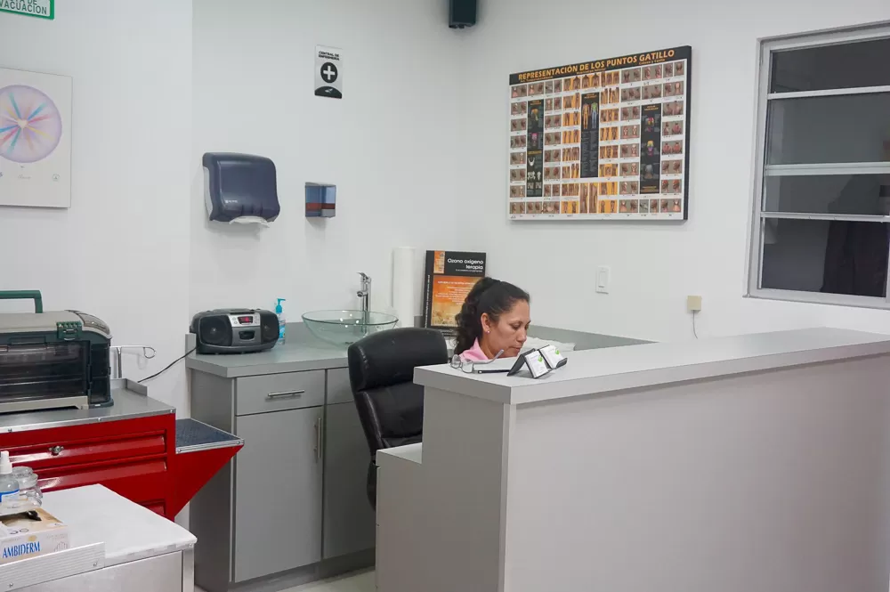MEDIBIOLOGICA Biomedical Cancer Center - Photo 2