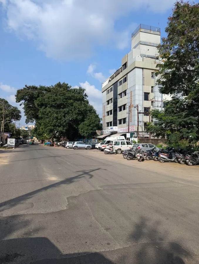 Spandan Multispeciality Hospital - Photo 3