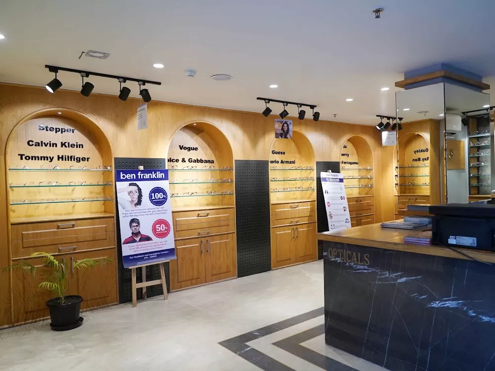 The Sight Avenue Eye Hospital - Photo 8