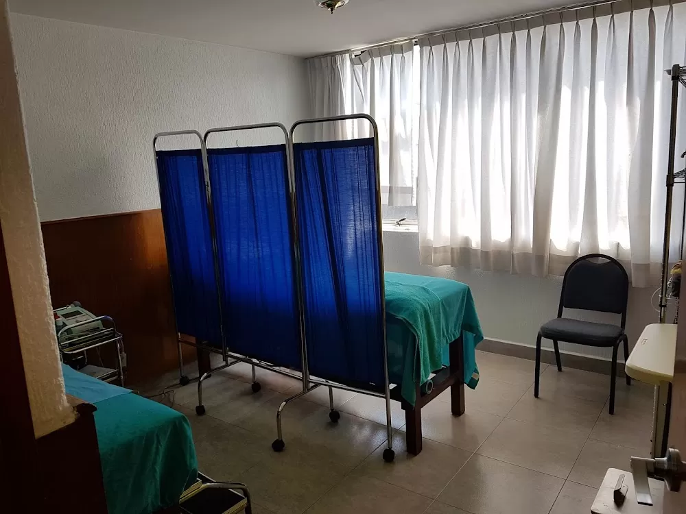 Clínica de Ortopedia y Traumatología - Photo 2