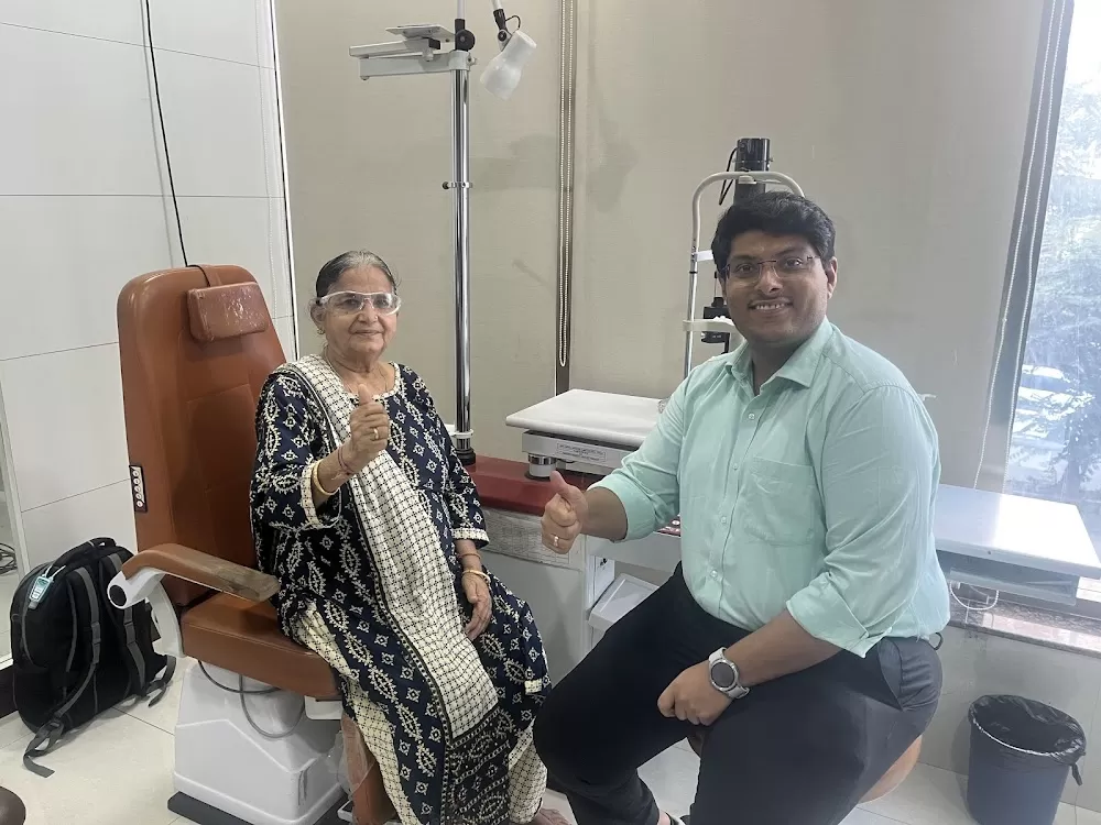 Ojas Eye Hospital - Best Eye Hospital in Kandivali, Borivali, Malad - Photo 3