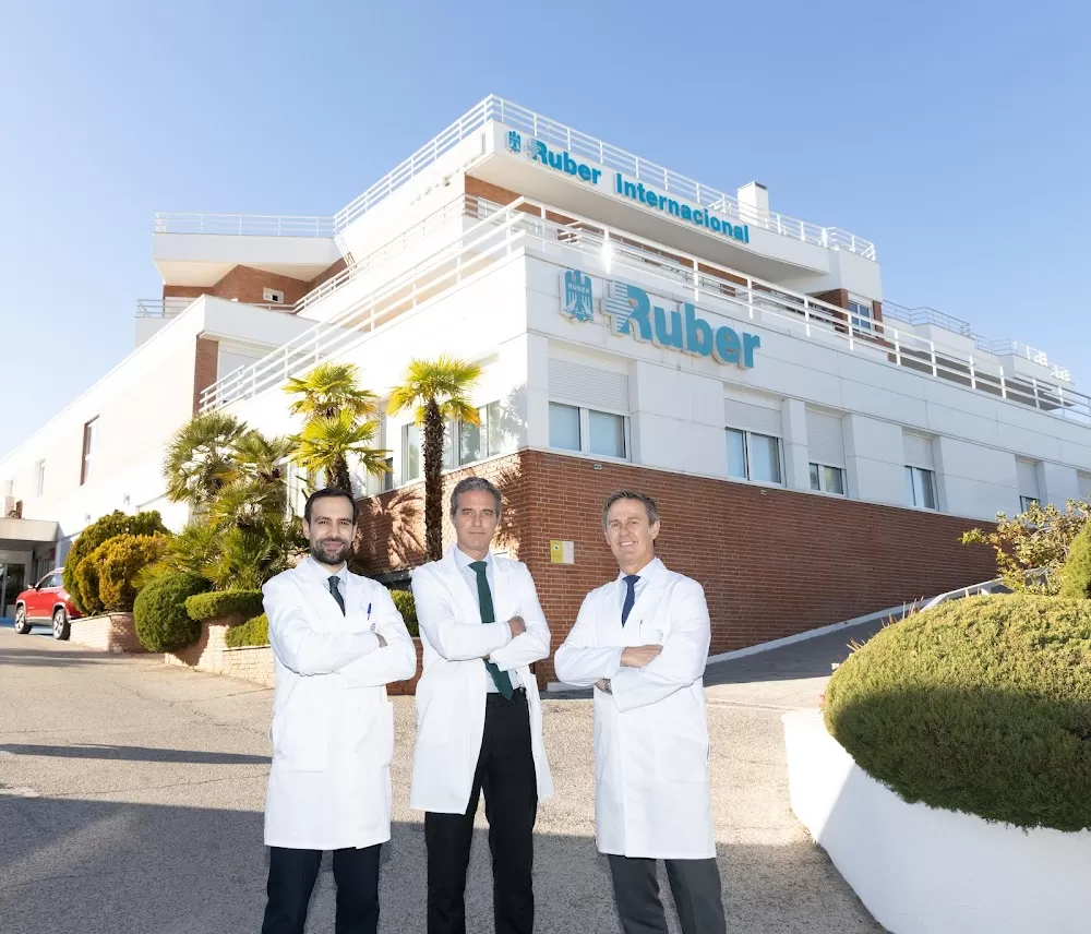 Unidad de Dermatología y Medicina estética - H. Ruber Internacional Mirasierra - Photo 1