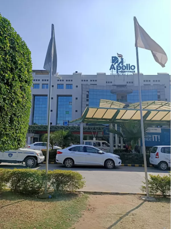 Department of Neonatology | Apollo Hospitals Gandhinagar - Photo 2