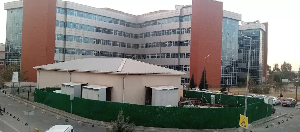 BAKIRÇAY ÜNİVERSİTESİ ÇİĞLİ EĞİTİM VE ARAŞTIRMA HASTANESİ - Photo 2