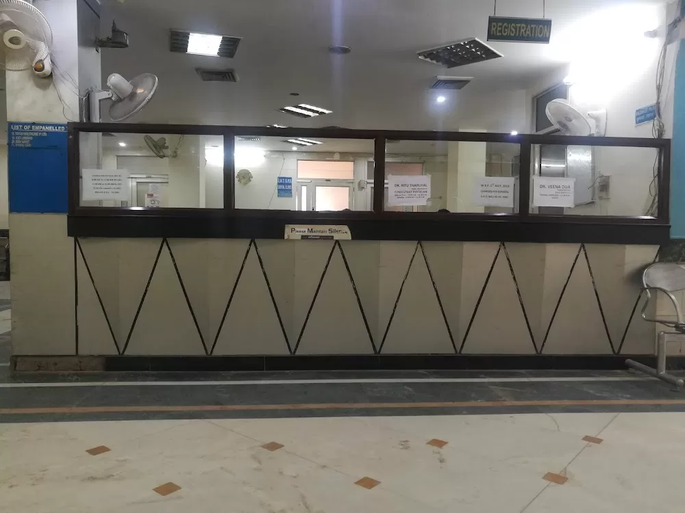 Delhi Lions Eye Center (Sight First) - Photo 2