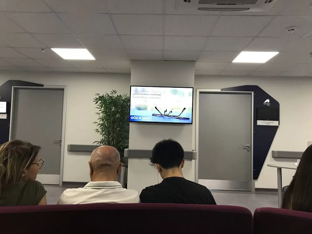 Göz Nurunu Koruma Vakfı Bayrampaşa Göz Hastanesi - Photo 3