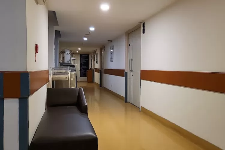 Department of Nephrology Apollo Hospitals Noida - Photo 1