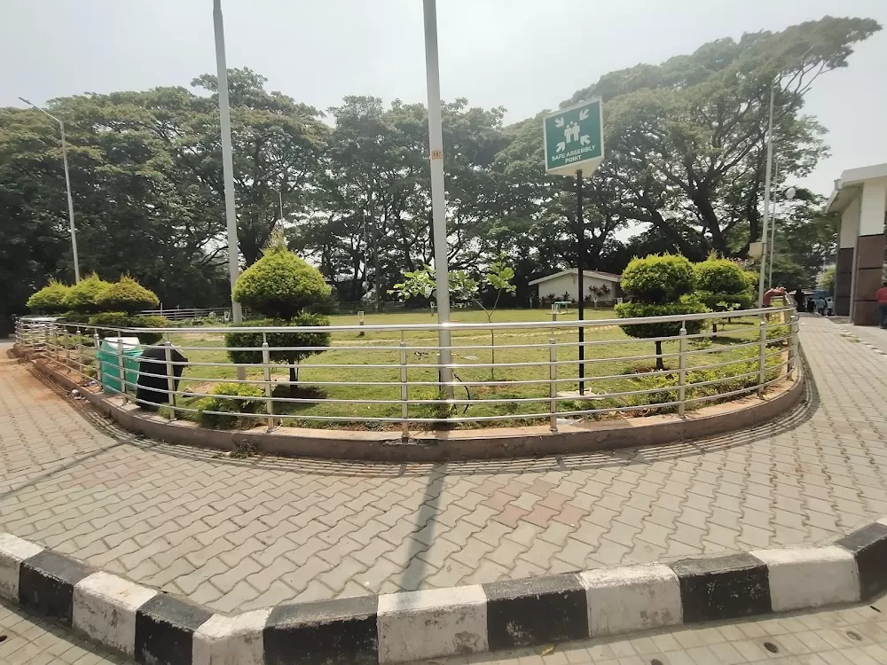NIMHANS Neuro Center - Photo 8