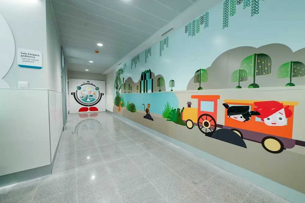 Hospital Quirónsalud Badalona - Photo 5