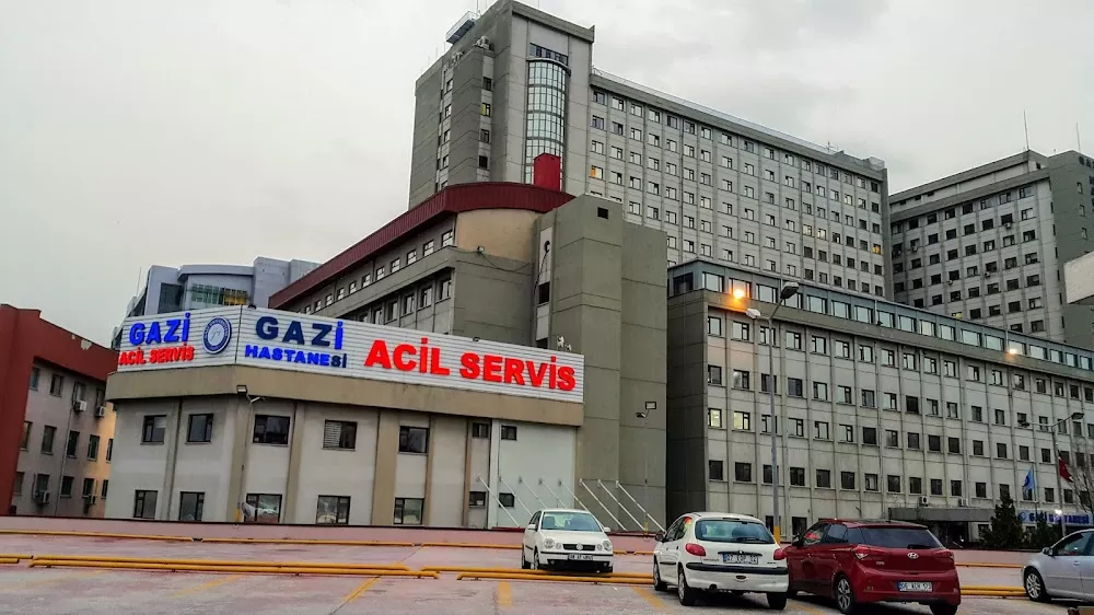 Ankara Gazi Üniversitesi Hastanesi - Photo 3