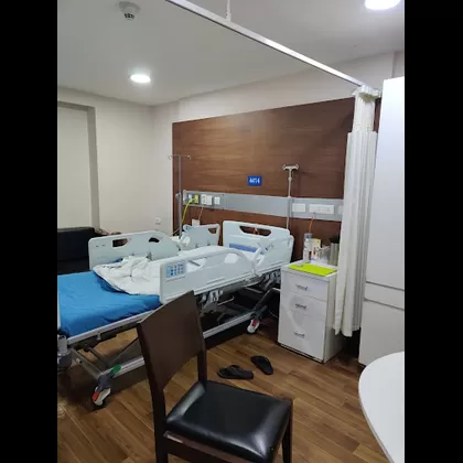 Dr Alok Kumar Pandey - Photo 5
