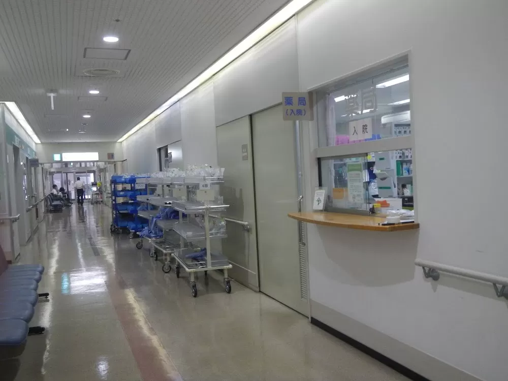 Higashi-Yamato Hospital - Photo 4
