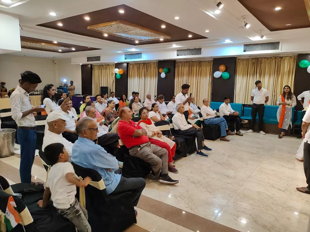 Madhavbaug VIP Clinic - Sangam - Warasia road, Karelibaug, Vadodara - Photo 5