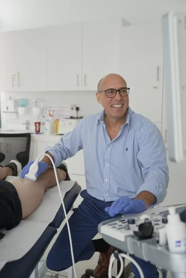 UPANDRUNNING- Al Wasl Sports Medical Center - Photo 3