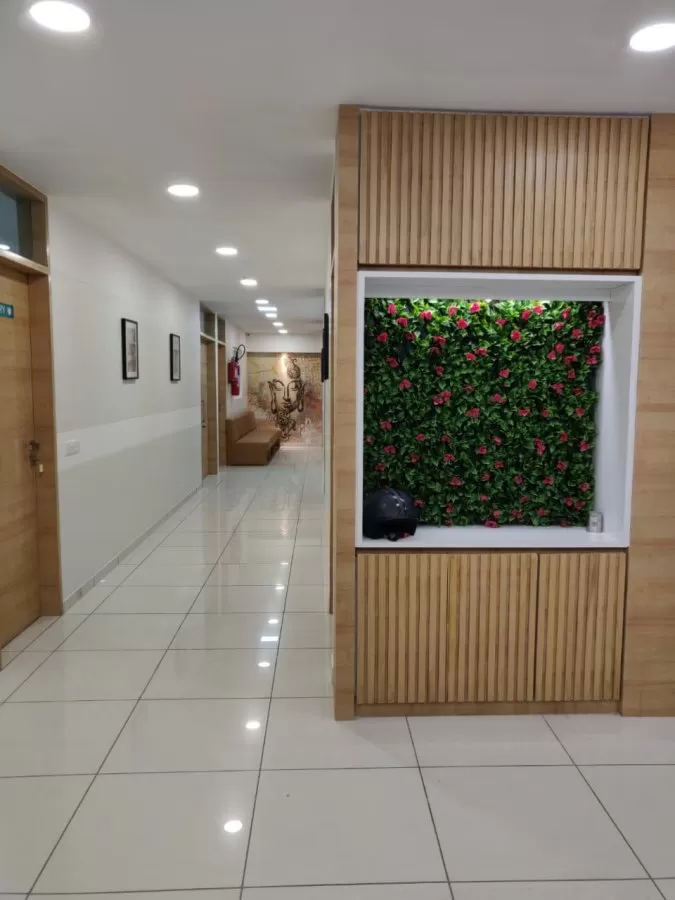 Sunrise Hospital - Photo 2