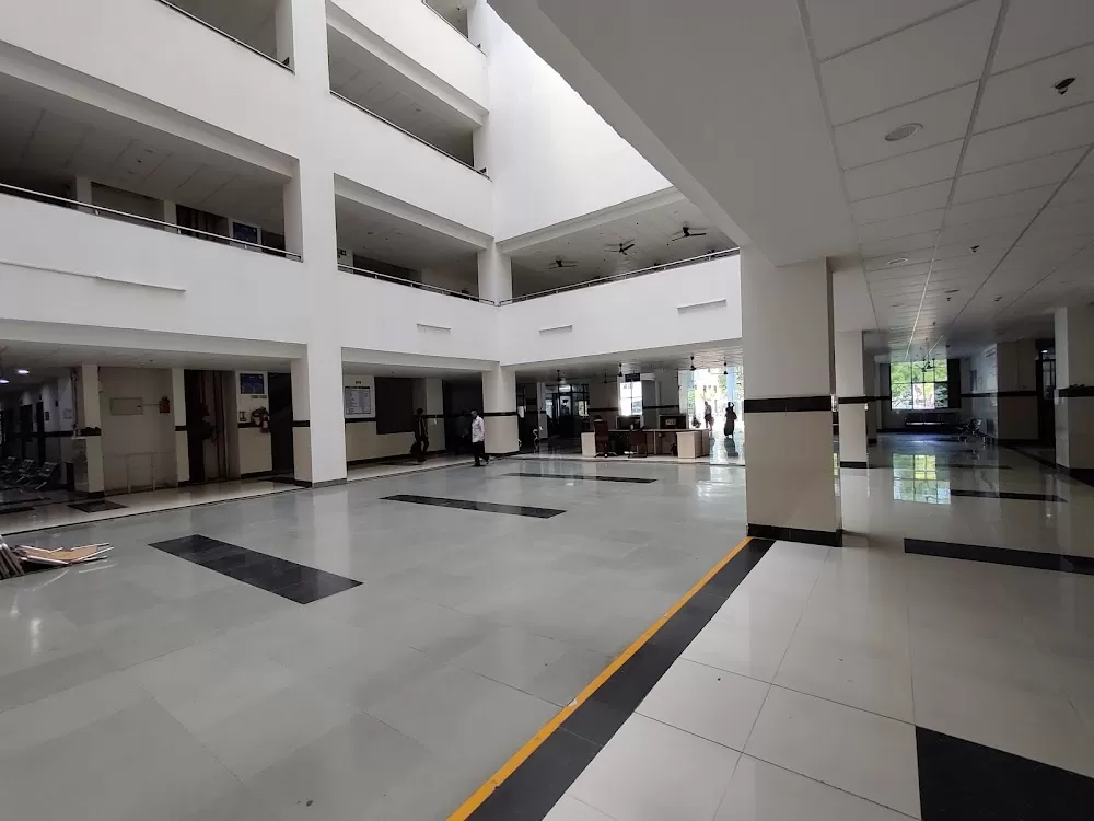 M & J Institute Of Ophthalmology, Civil Hospital Ahmedabad. - Photo 2