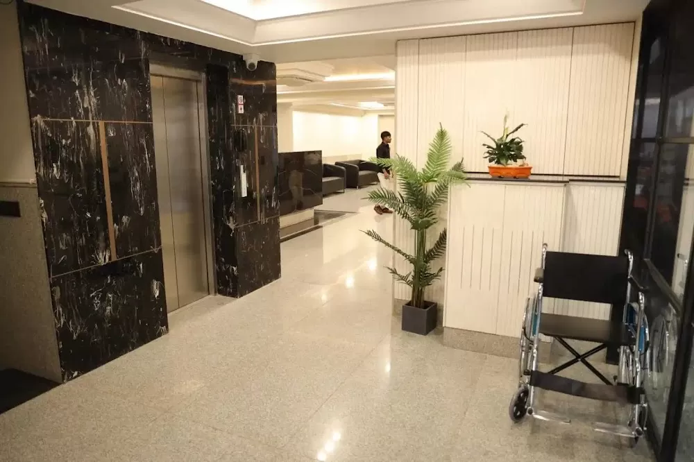 Getwell Eye Hospital - Photo 2