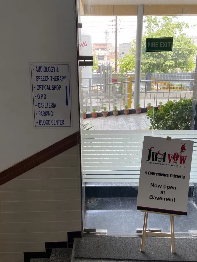 Kailash Hospital & Neuro Institute - Photo 4