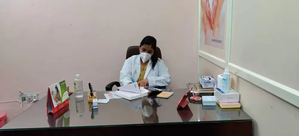 Dr. Nidhi Bansal Gupta - Photo 6