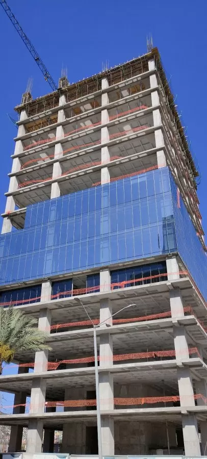 Torre de Especialidades Médicas - Hospital Ángeles Valle Oriente - Photo 8