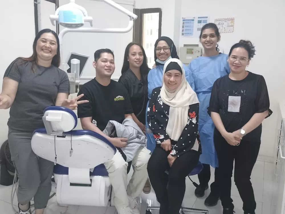 DR GUPTA MEDICAL AND DENTAL CENTER LLC - Photo 5
