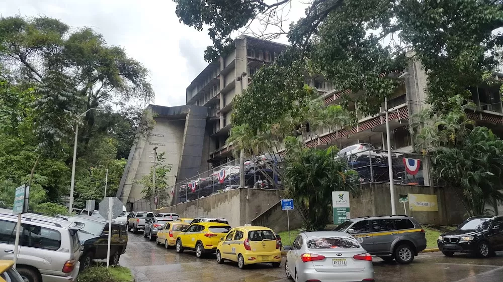 Hospital Oncológico - Photo 3