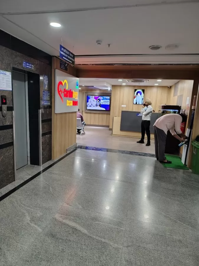 Advanced Eye Care Centre - Sohana Hospital - Photo 1