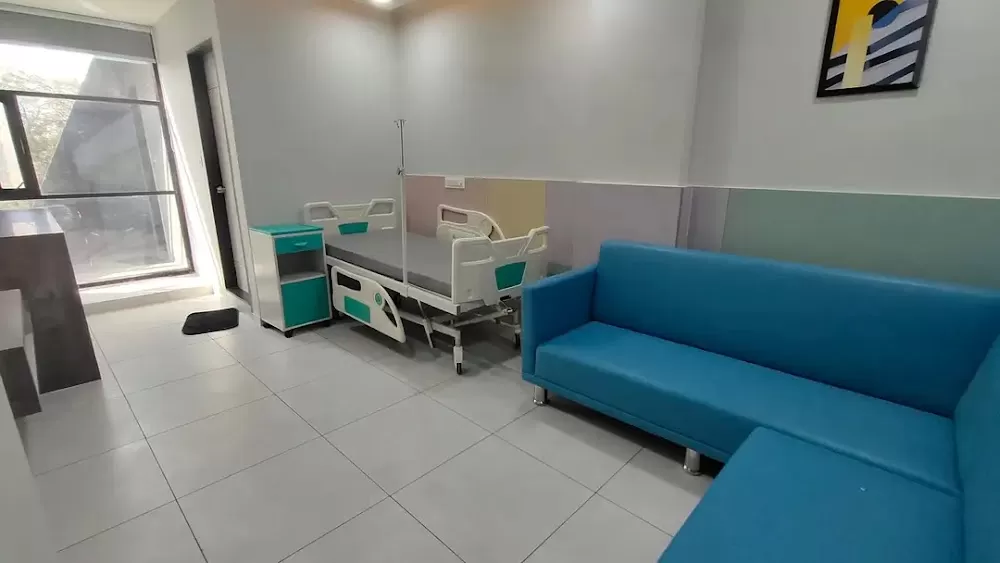 NAVKAR WOMEN AND CHILDREN HOSPITAL - Photo 6