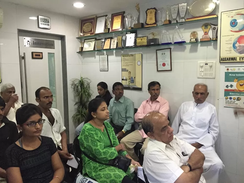 Aggarwal Eye Hospital - Eye Hospital in Andheri East | Eye Check-up, Cataract, Lasik Surgery, Retina, Glaucoma | Eye Doctor - Photo 3