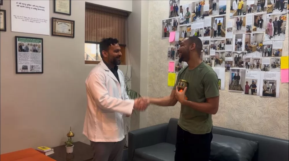 Dr Vikrant Singh | Fistula, Piles, Fissure,Pilonidal Sinus Expert In Gurgaon,India - Photo 2