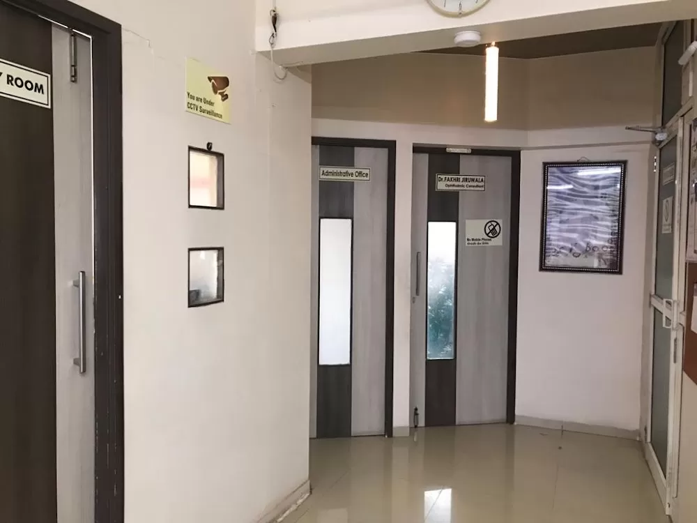 Jiruwala eye clinic & phaco center - Photo 7
