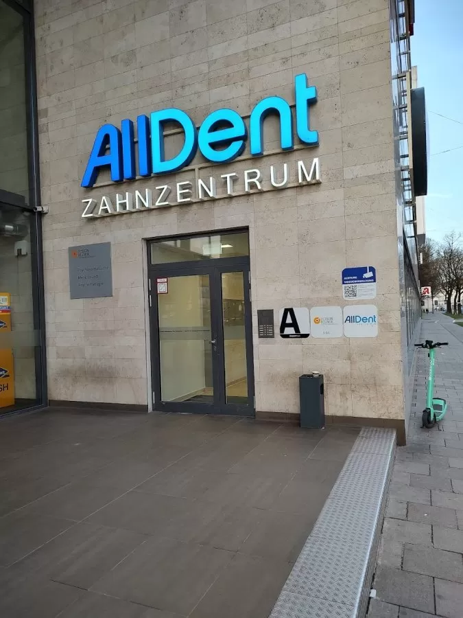 Schön Klinik Tagesklinik München - Photo 2