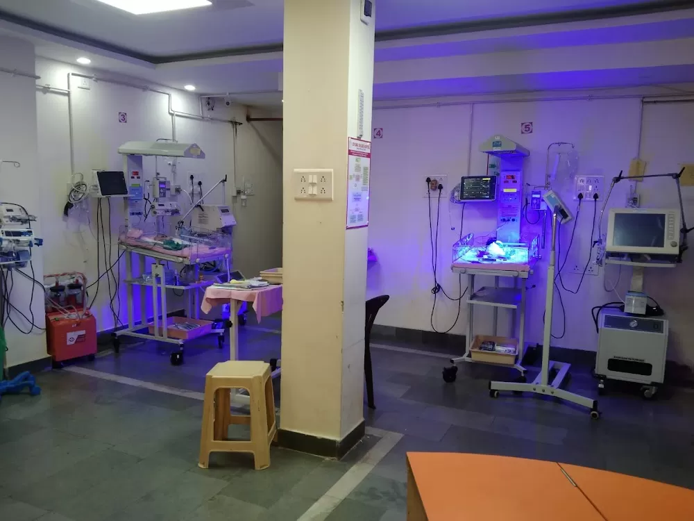 DIVYANKA CHILDREN HOSPITAL & MULTISPECIALITY UNIT | Child Hospital | New Born Hospital | Kids Hospital |Bhopal - Photo 1