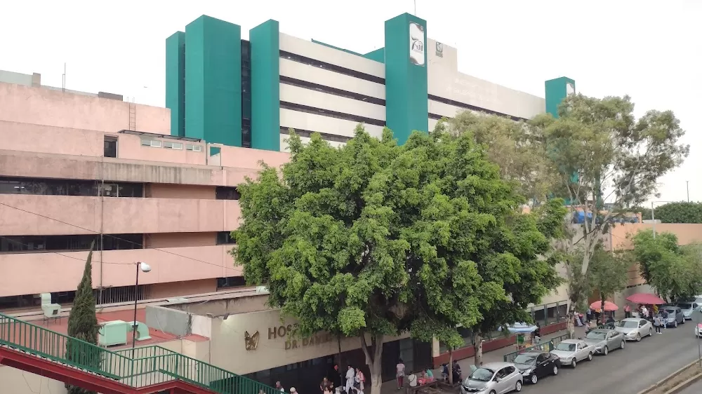 Centro Medico Nacional La Raza - Photo 1