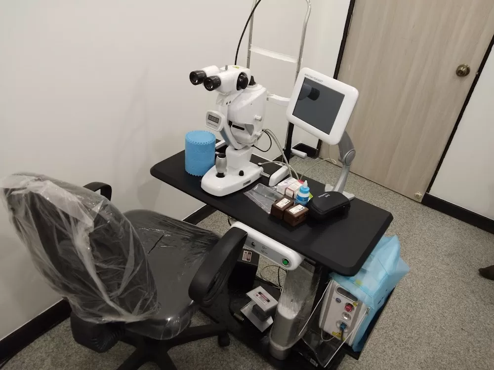 Sri Narayana Super Speciality Eye Care Hospital - Photo 6