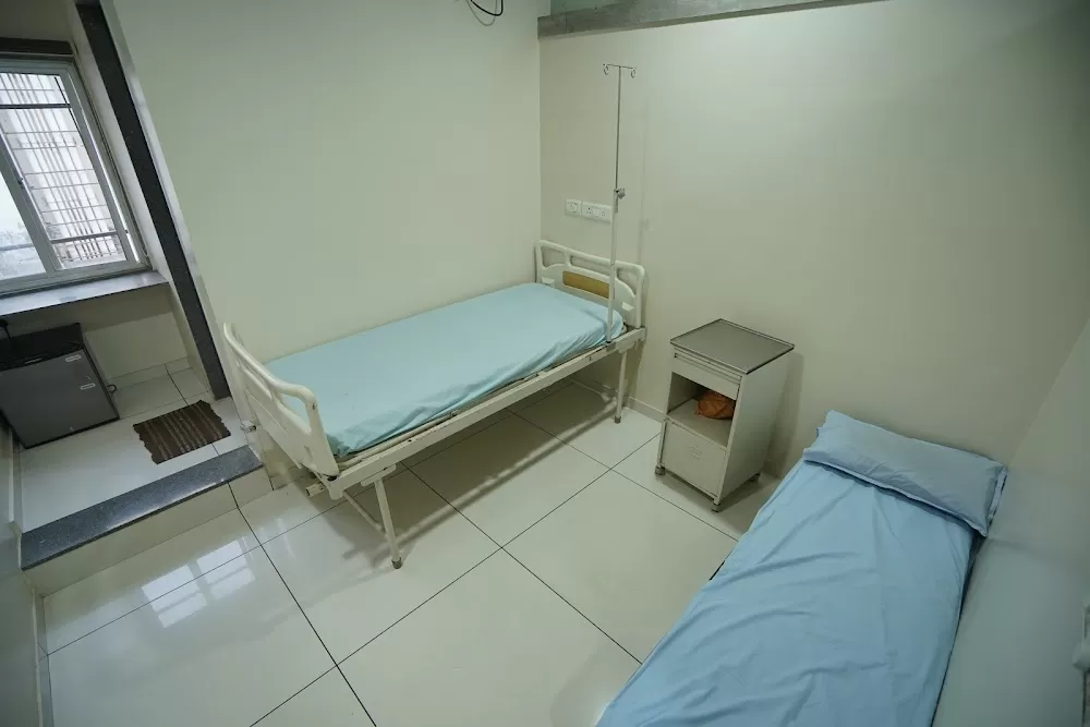 Baroda Health Care Multi-speciality Hospital - Photo 8