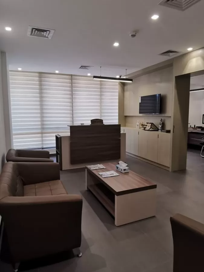 Dr.Raed Abu Ghosh Gastro Clinic, عيادة الدكتور رائد أبو غوش إستشاري الجهاز الهضمي والكبد والتنظير - Photo 1