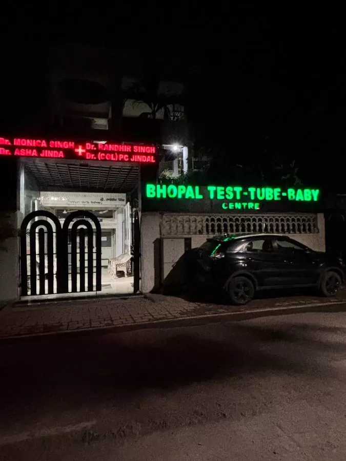 BHOPAL BEST TEST TUBE BABY, TOP IVF- SURROGACY & MATERNITY HOSPITAL - ART BANK , ENDOSCOPY CENTRE , DR MONICA-RANDHIR SINGH - Photo 7
