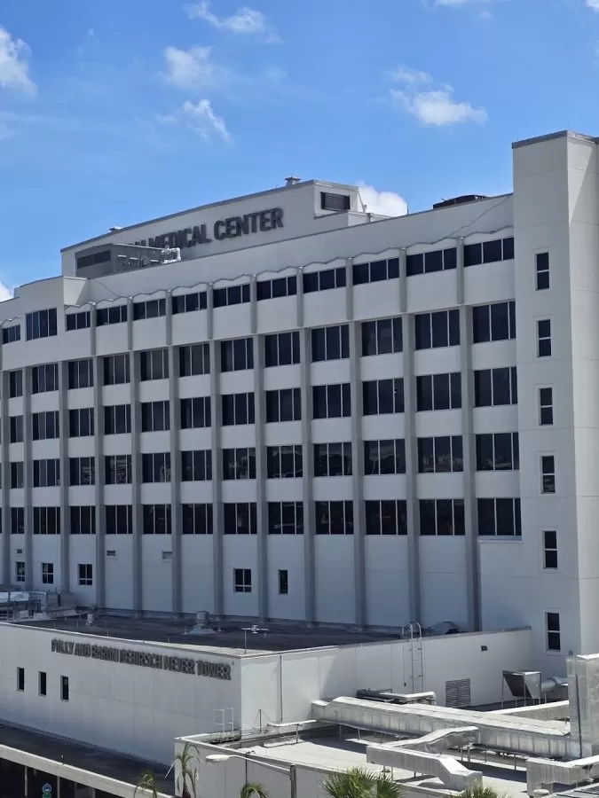 Mount Sinai Medical Center - Photo 4