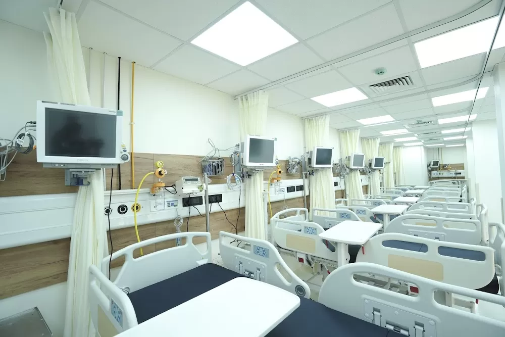 Purple Heron Hospital - Photo 4