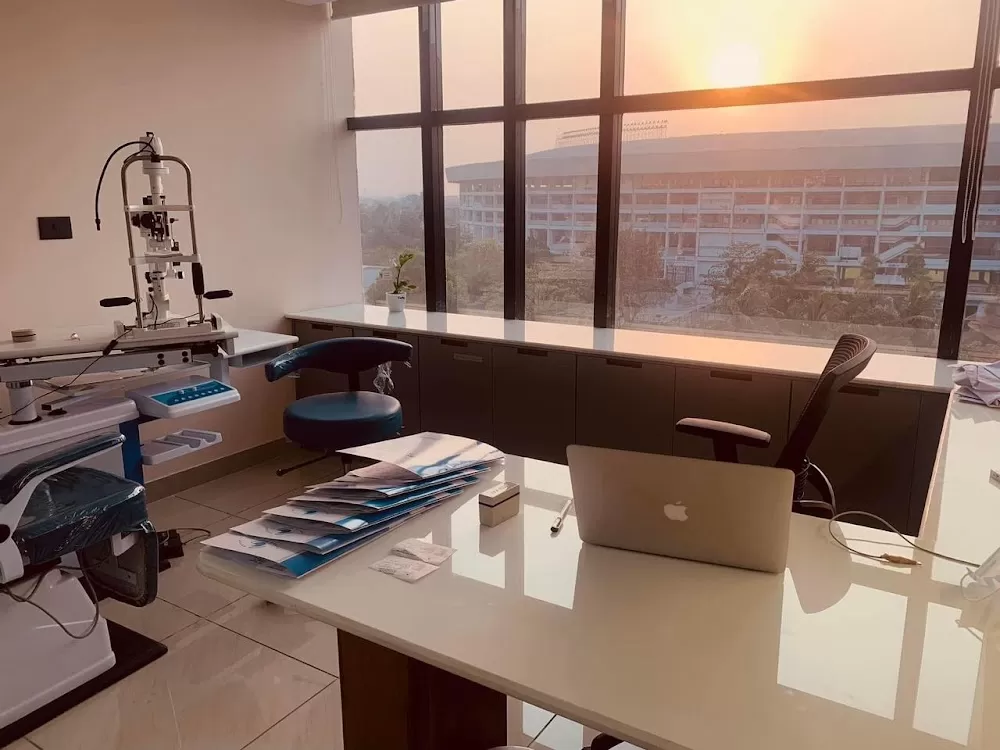 Dr. Aniruddha Maiti - Photo 4